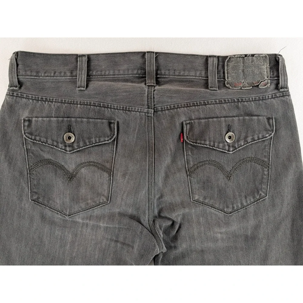 Levi's 514 Slim Straight Mens 38x30 Gray Faded Flap Pocket Jeans